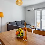 Bright 1bdr W/balcony By Lovelystay * Vila Real de Santo António